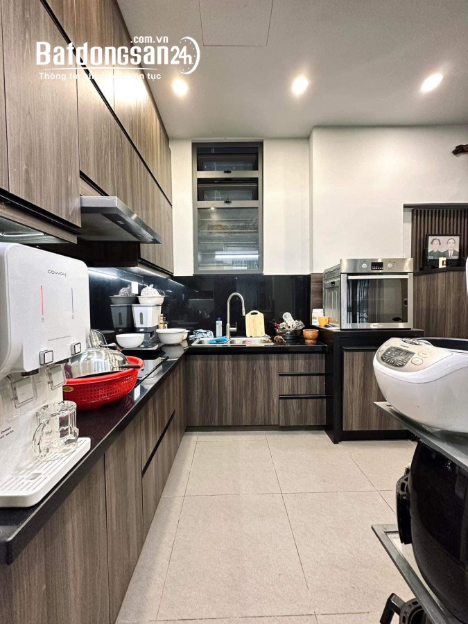 Chỉ 4.9 tỷ,mới ở ngay,Bờ Bao Tân Thắng,kế bên Aeon Mall Tân Phú,59m2, 2 tầng 