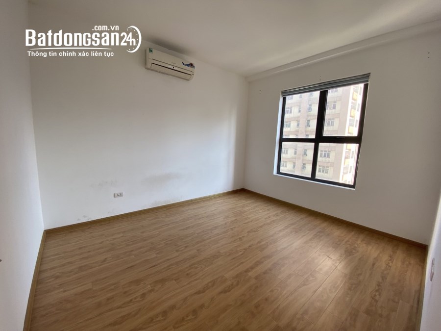 cho thuê chung cư Golden West, Lê Văn Thiêm, 80m2 - 2 PN, đồ cơ bản 12 triệu