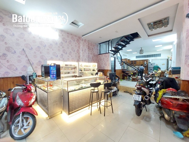 Bán nhà mặt phố Đường 5, Xã Bình Hưng, Huyện Bình Chánh