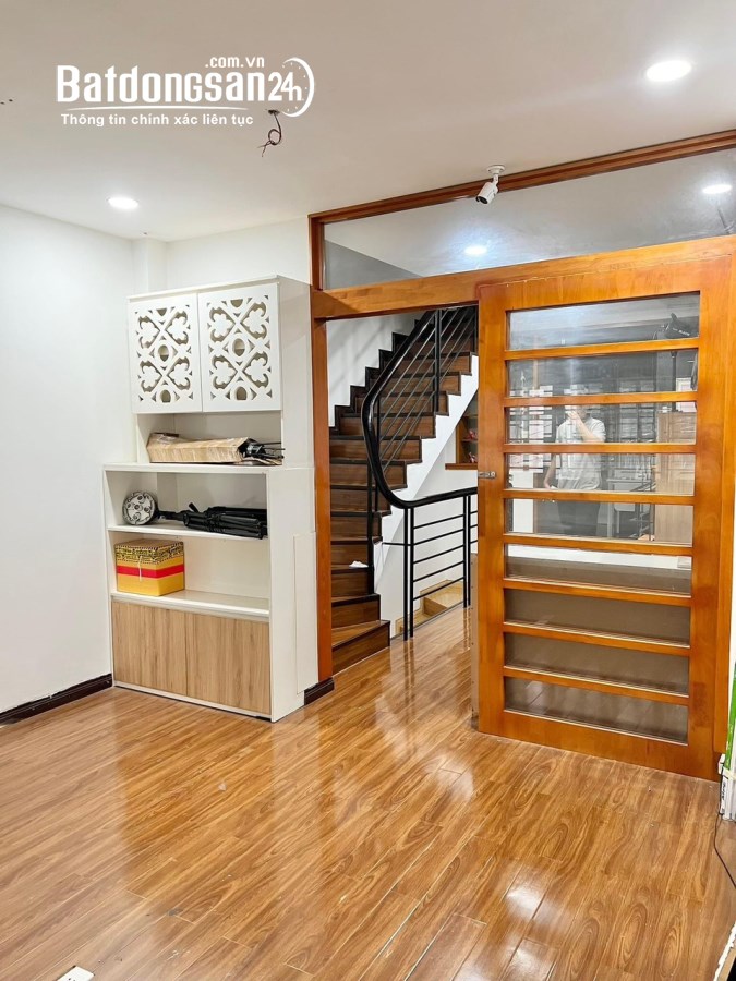 Bán nhà Đường Nguyễn Đình Chiểu, Phường 5, Quận 3