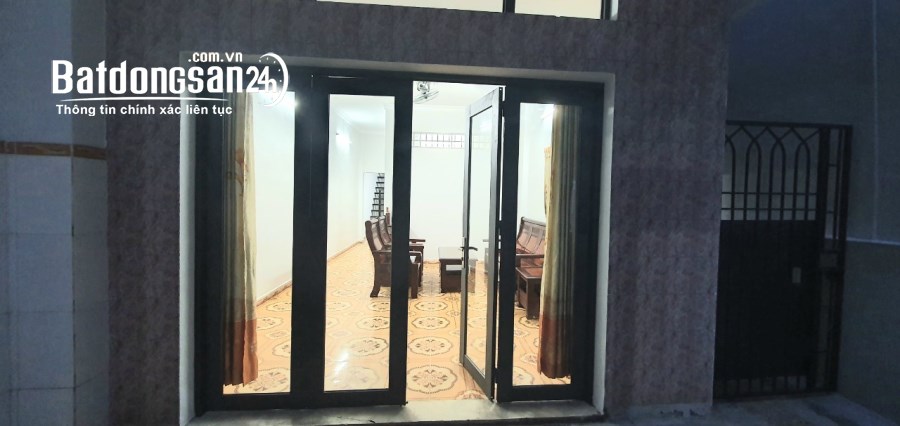 BÁN NHÀ HẺM ÔTÔ ĐỖ CỬA,CÁCH MẠNG THÁNG 8,P15,Q10,NGANG BỰ - 86M2 - NHĨNH 100 TRIỆU/M2