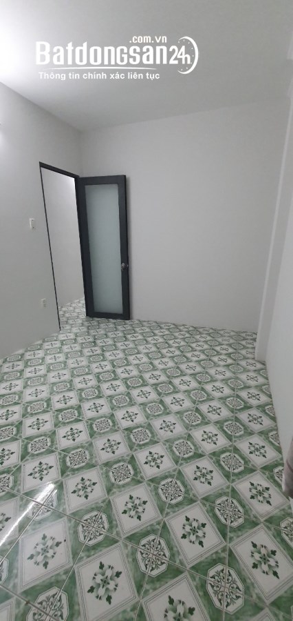 BÁN NHÀ HẺM ÔTÔ ĐỖ CỬA,CÁCH MẠNG THÁNG 8,P15,Q10,NGANG BỰ - 86M2 - NHĨNH 100 TRIỆU/M2