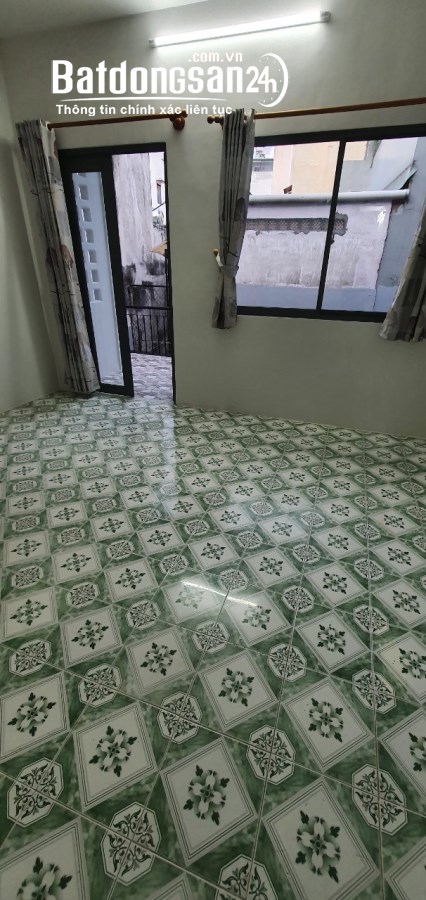 BÁN NHÀ HẺM ÔTÔ ĐỖ CỬA,CÁCH MẠNG THÁNG 8,P15,Q10,NGANG BỰ - 86M2 - NHĨNH 100 TRIỆU/M2