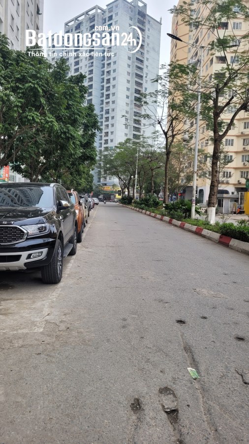Bán căn hộ chung cư CT5 Văn Khê, Đường Văn Khê, Quận Hà Đông