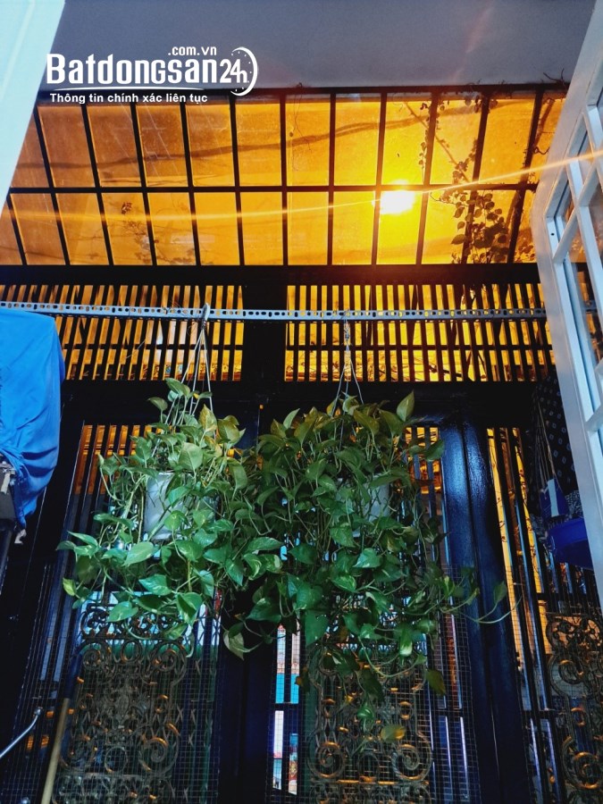 Bán gấp 2 căn nhà 2 tầng đường VÕ THỊ HỒI, xuân Thới Đông, chỉ 7 tỷ TL.