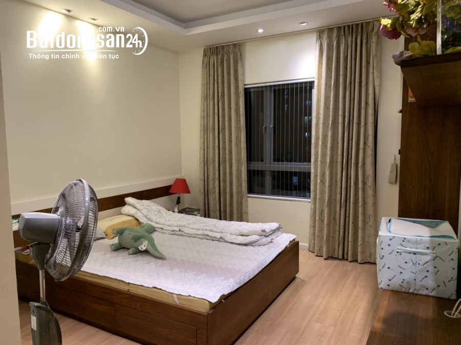🍁Cần Cho Thuê căn 2 Ngủ tầng trung ( Tòa E ) Tại Mulberry Lane🍁