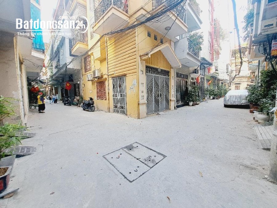 Bế Văn Đàn - Hà Đông Phân lô, Ô tô đỗ cửa, vào nhà 56m2 3 tầng, 5.9x tỷ