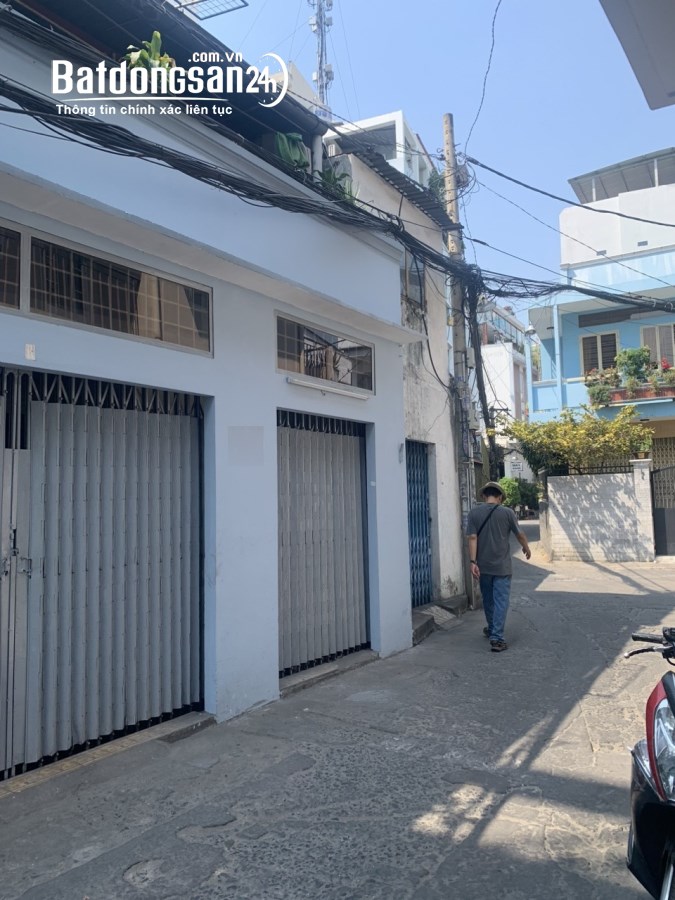Bán nhà ngay mặt tiền đường Phan Chu Trinh, P24,Bình Thạnh. DT:6x13, 1 trệt 1 lầu, 