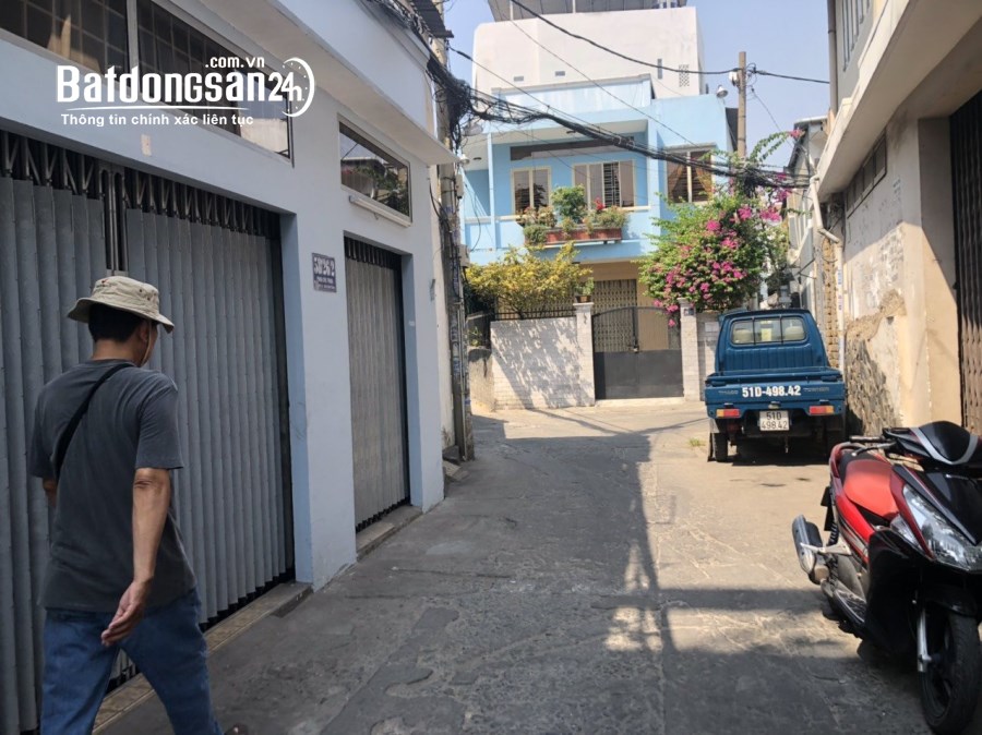 Bán nhà ngay mặt tiền đường Phan Chu Trinh, P24,Bình Thạnh. DT:6x13, 1 trệt 1 lầu, 