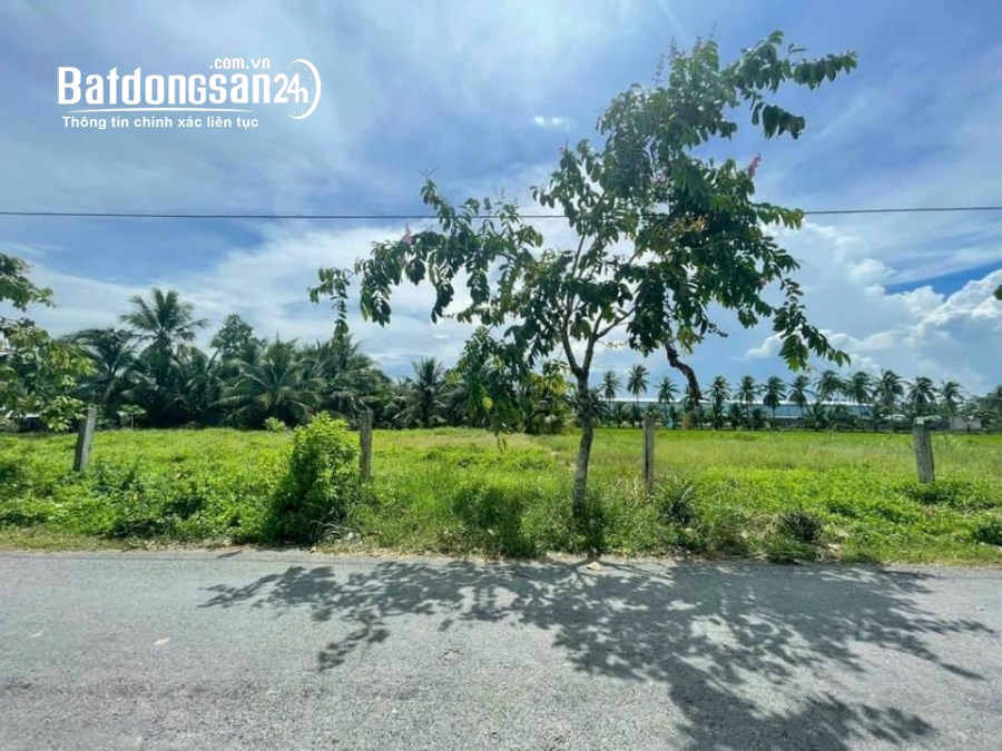 VƯỜN TRÁI CÂY 400TR VỚI 2000M2 THỔ CƯ 100M,SỔ RIÊNG CÔNG CHỨNG NGÂY