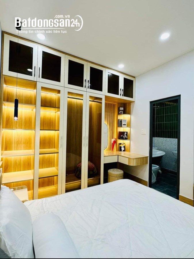 Bán biệt thự, villas Đường Hòa Hưng, Phường 12, Quận 10
