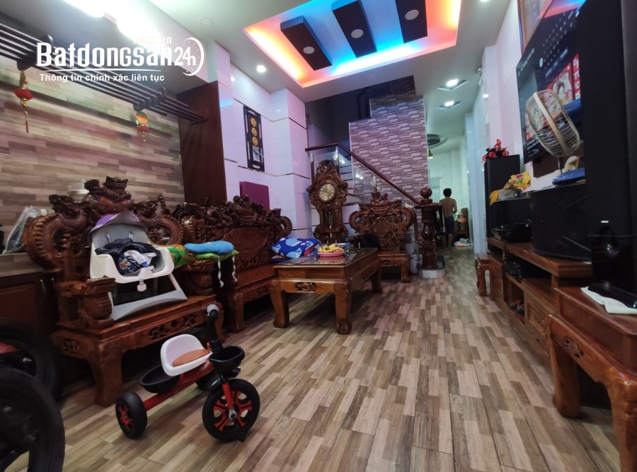 💥🏠 Gấp bán, siêu phẩm MỄ CỐC, Q.8, HXH, 110m2, 4 tầng, Hồ bơi, 4PN, chỉ nhỉnh 5 tỷ 