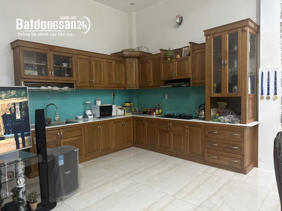 Biệt thự mini, Giá rẻ nhất khu Bình Phú 1 (8x20) đúc 3.5 tấm NTCC