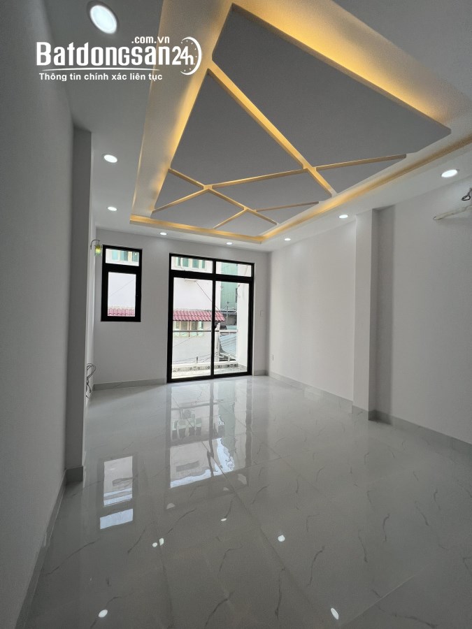 Nhà cực đẹp vô ở liền (3.8x15) 3.5 tấm NTCC đường Văn Thân