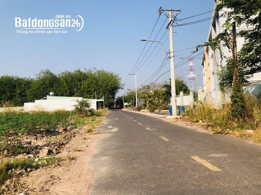 BÁN 1015M2 ĐẤT ĐƯỜNG NHỰA NGAY KHU DÂN CƯ TIỆN ÍCH ĐẦY ĐỦ GIÁ ĐẦU TƯ 350 TRIỆU KTL