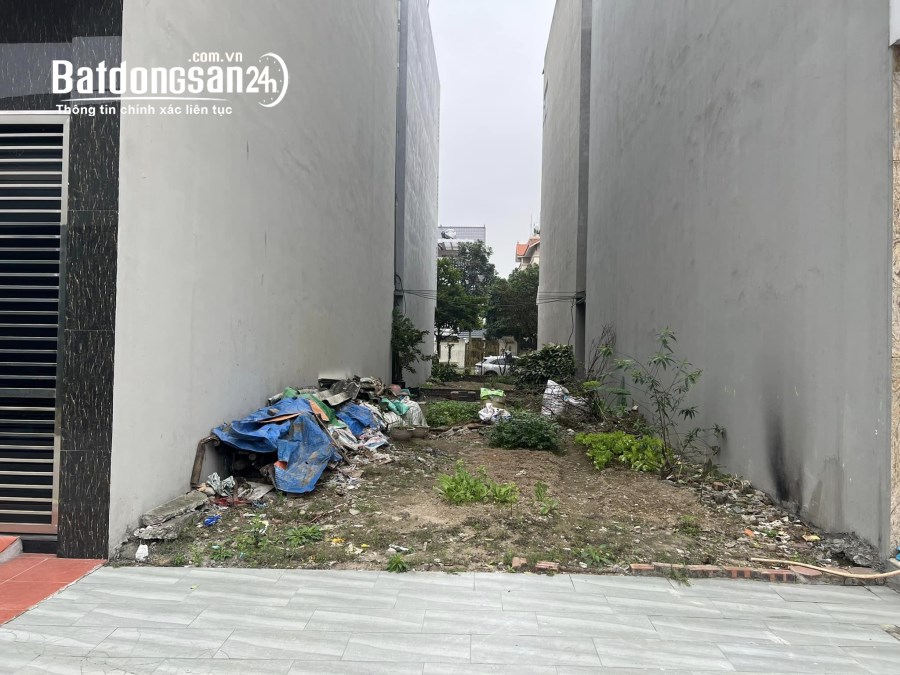 Bán đất mặt tiền 5m, hướng Tây, KĐT Vạn Phúc, TP Hải Dương, diện tích 65m2, đường 10.