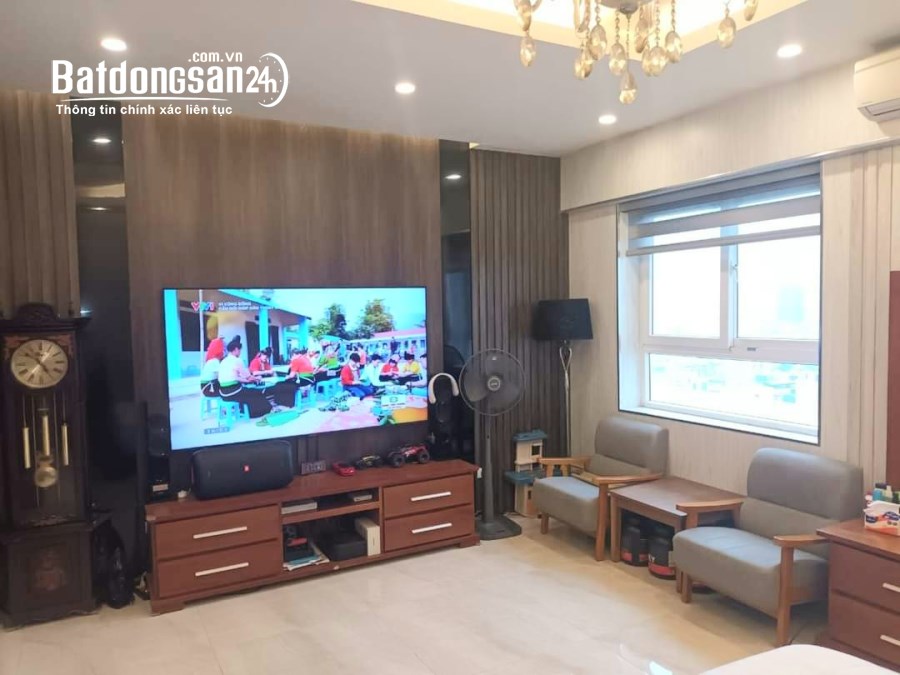 Bán chung cư 789 Xuân Đỉnh DT 75m2, 2PN, tầng cao, Full nội thất, giá 4.05 tỷ