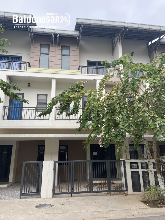 Căn góc vườn hoa liền kề Belhomes ngay sát Long Biên Gia Lâm, giá tốt