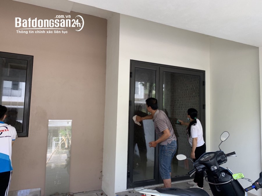 Căn góc vườn hoa liền kề Belhomes ngay sát Long Biên Gia Lâm, giá tốt