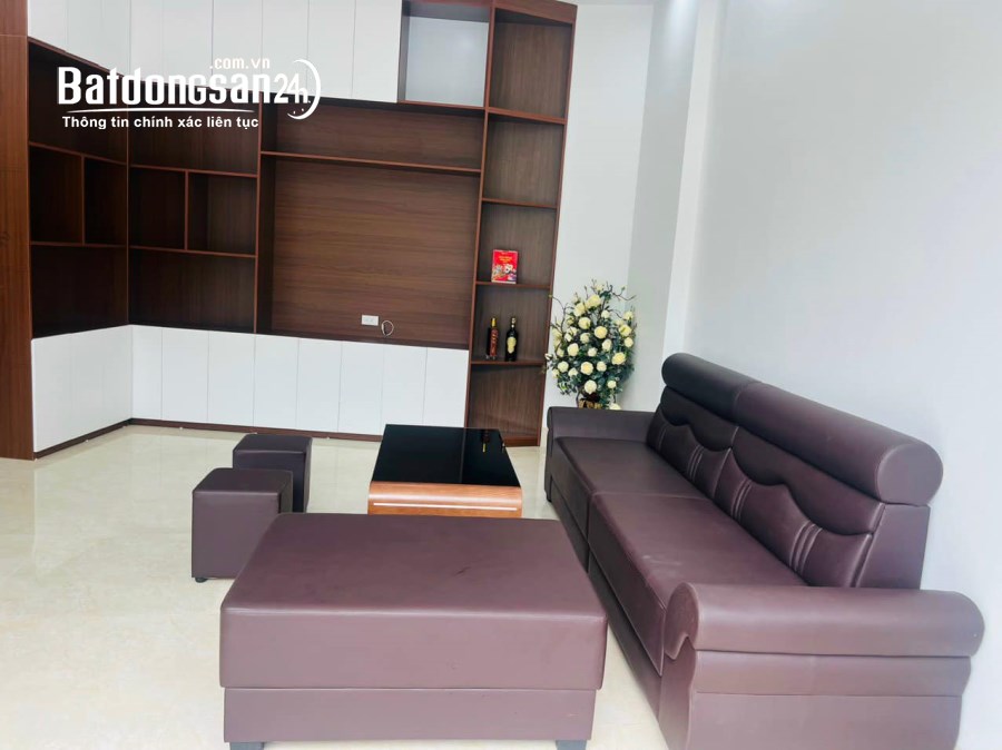 Bán nhà 3 tầng ngõ phố Ngô Quyền, ph Thanh Bình, TP HD, 40.3m2, 3 ngủ, vs, hướng đông