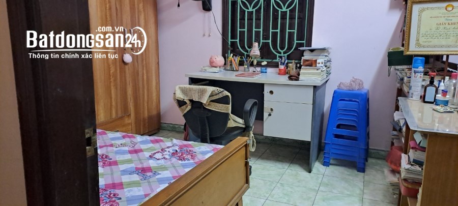 Bán nhà 3 tầng gốc dân xây độc lập Lô 22 Lê Hồng Phong giá chỉ 4,3 tỷ