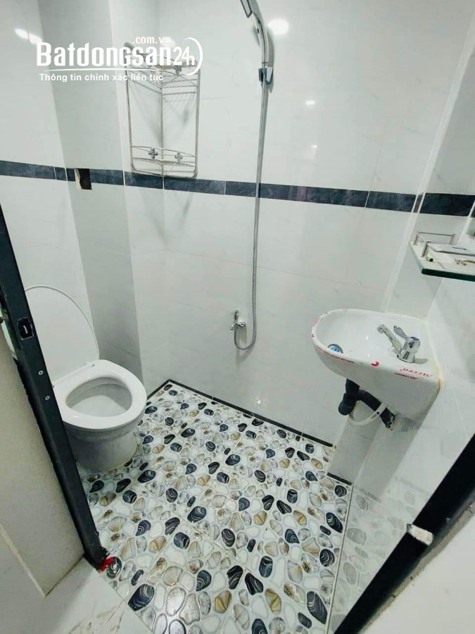 Bán nhà Đường Hùng Vương, Phường 2, Quận 10