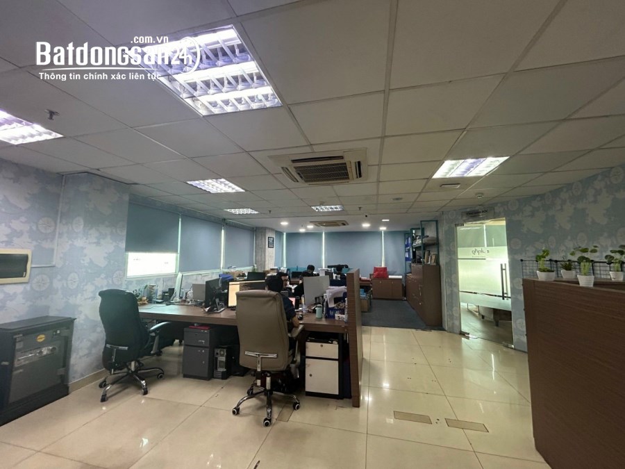 Cho thuê nhà Đường Điện Biên Phủ, Phường Tân Định, Quận 1