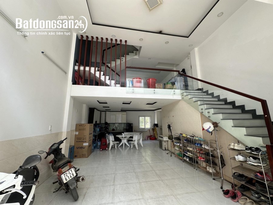 Bán nhà Đường Làng Tăng Phú, Phường Tăng Nhơn Phú A. 60m2 4 tầng mới tinh.