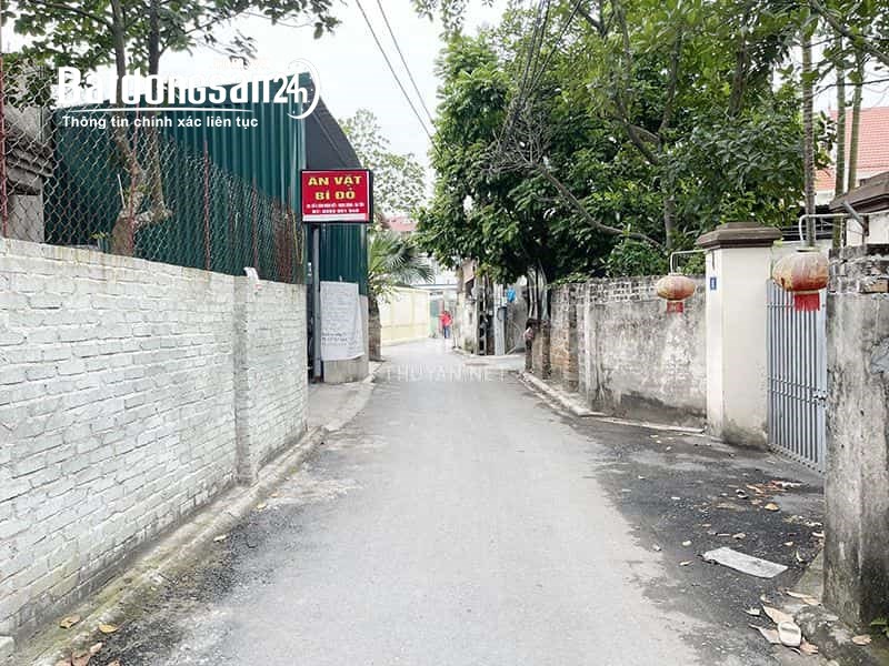 Đất Ngọc Động, Đa Tốn - DT: 100m2, đường rộng 4m, thông xe ô tô 7 chỗ, cách Vin 600m