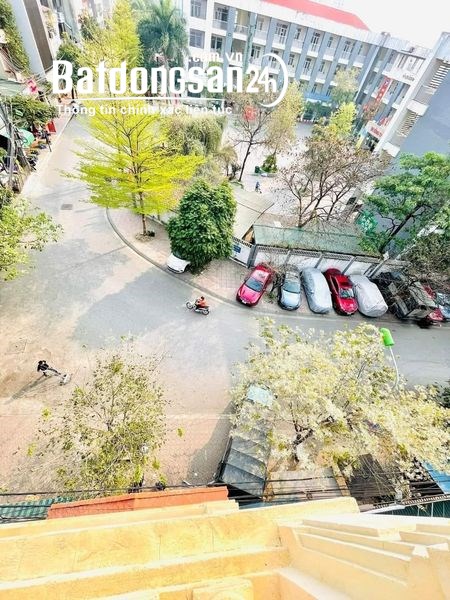 Bán nhà mặt phố Đường Bùi Xương Trạch, Phường Khương Đình, Quận Thanh Xuân