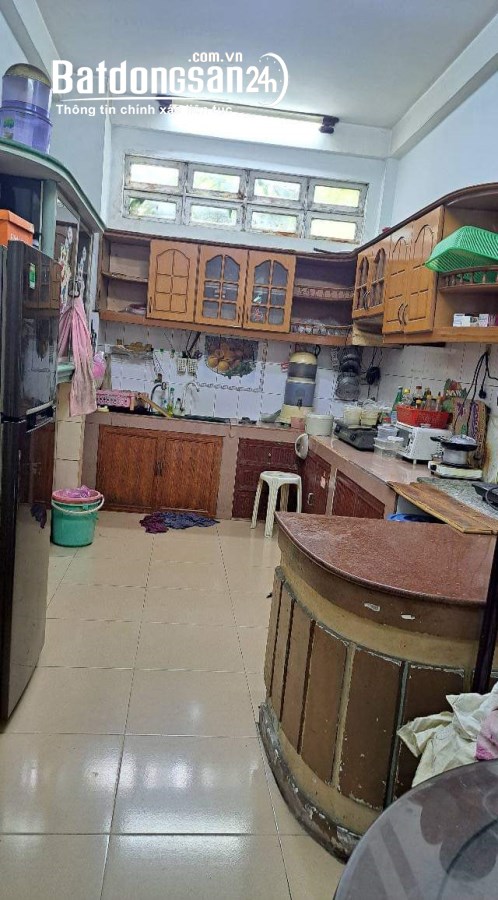 Bán Nhà Mặt Tiền Đất Thánh, Giáp Quận 10, 68m2, 4 Tầng Mới, Ngang 5m, Nhỉnh 11 Tỷ TL.