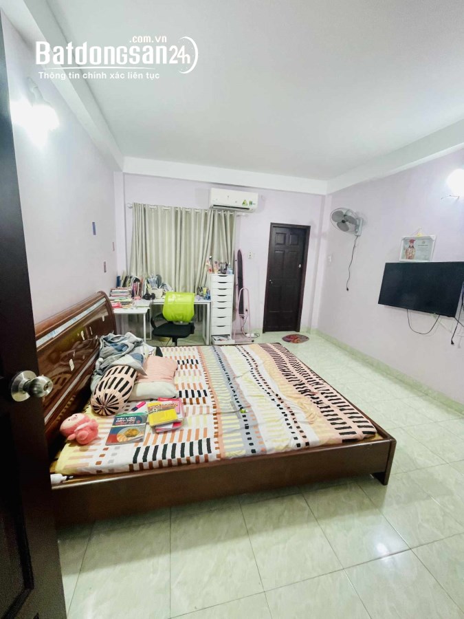 Bán Nhà Mặt Tiền Đất Thánh, Giáp Quận 10, 68m2, 4 Tầng Mới, Ngang 5m, Nhỉnh 11 Tỷ TL.