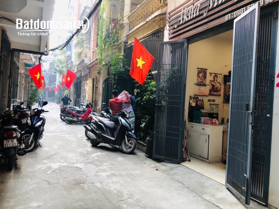 Bán nhà phố Thái Hà 4T 2 thoáng khu phân lô quân đội thông 3 tuyến phố lớn tt Đống Đa
