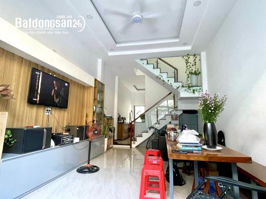 BÁN NHÀ MỚI, 2 TẦNG HXH, 58M2(4*15) VÀO Ỏ NGAY, CHỈ 4 TỶ, THỚI AN QUẬN 12