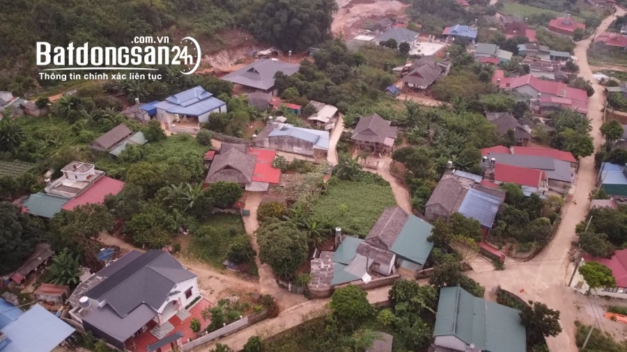 CHÍNH CHỦ BÁN 1400 M2 , 200 THỔ CƯ TTNT MỘC CHÂU , MỘC CHÂU , SƠN LA