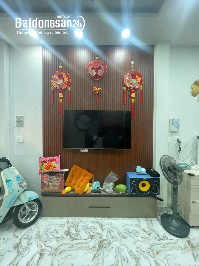 Bán nhà Đường Bà Hạt, Phường 9, Quận 10 4 tầng 30 m đẹp lung linh chỉ 5.7 tỷ