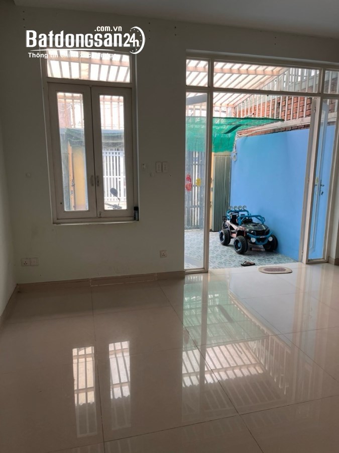 Bán nhà Huỳnh Tấn Phát, Thị trấn Nhà Bè, DÀI 18M, 4.X TỶ