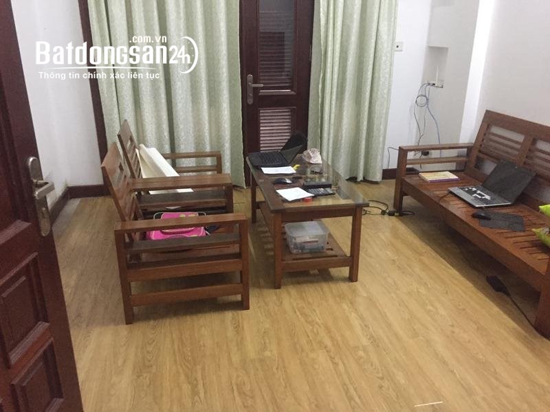 Cho thuê nhà Đường Lạc Trung, Phường Vĩnh Tuy, Quận Hai Bà Trưng. DT 45m2x4tang