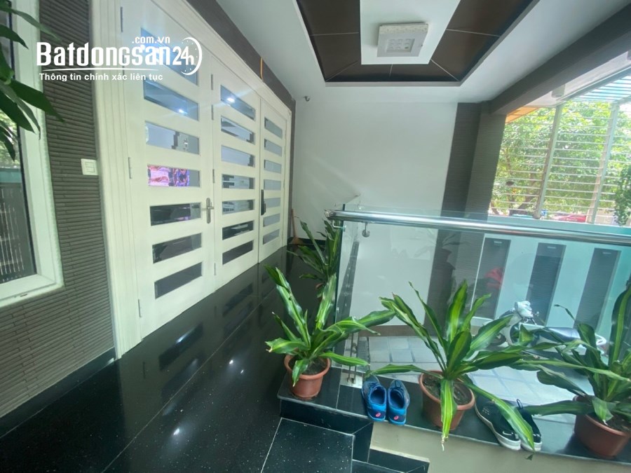 Bán biệt thự, villas Đường Hồ Tùng Mậu, Phường Phúc Diễn, Quận Bắc Từ Liêm