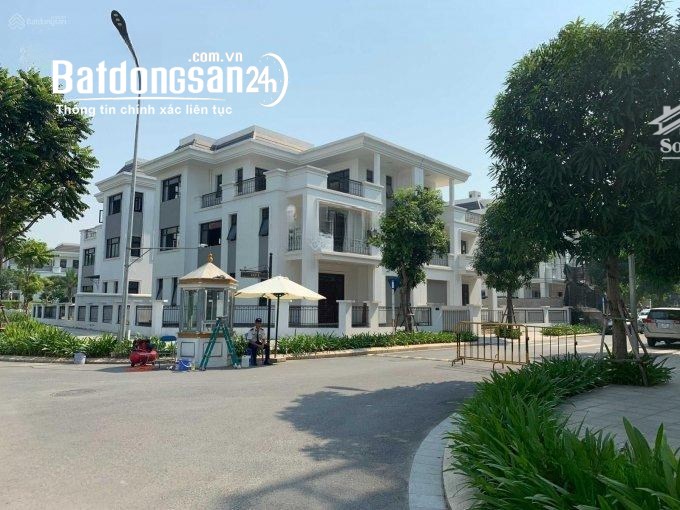 Bán Biệt thự Vingardenia, Mỹ Đình, 280m2 x 3,5 tầng, MT 14m, Căn góc, vỉa hè rộng.