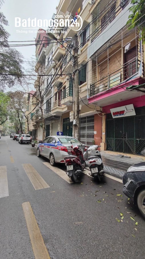 Bán nhà mặt phố Đường Định Công, Quận Hoàng Mai