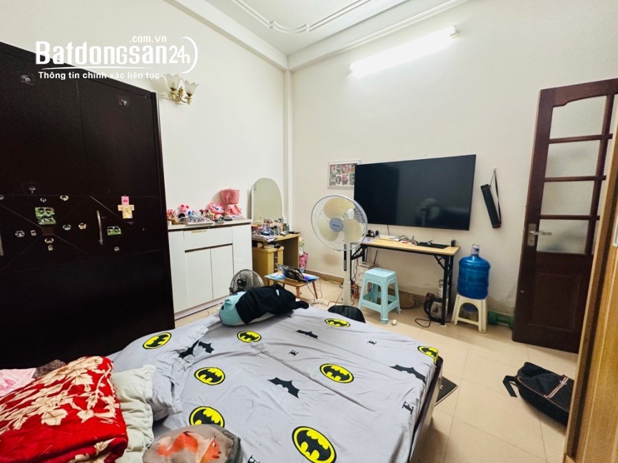 NHÀ NGUYỄN THÁI HỌC – BA ĐÌNH – MẶT NGÕ NÔNG – 15M RA PHỐ – 9.5 TỶ