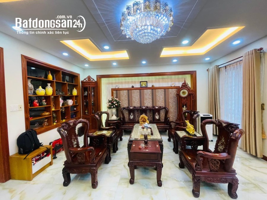 Siêu phẩm 4 tầngngang 5m,125m2,hẻm xe tải,khu VIP Sân Bay Phổ Quang,Tân Bình,25.6 TỶ