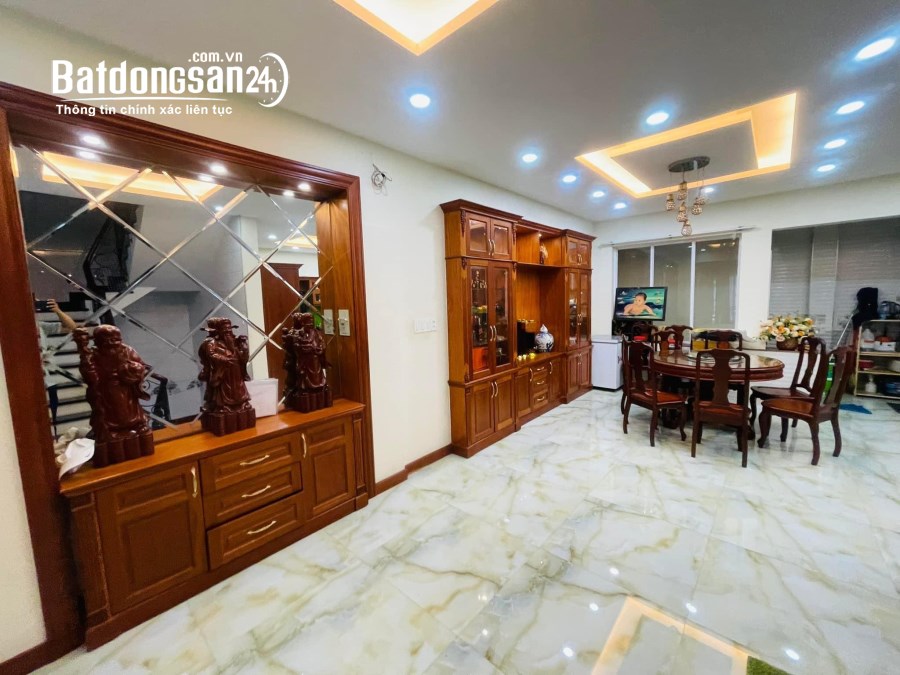 Siêu phẩm 4 tầngngang 5m,125m2,hẻm xe tải,khu VIP Sân Bay Phổ Quang,Tân Bình,25.6 TỶ