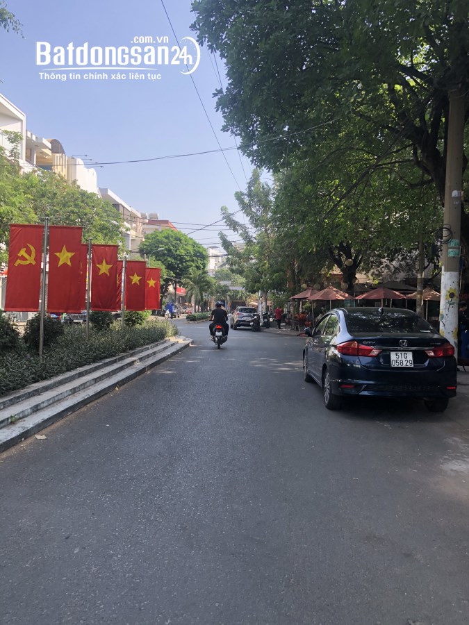 Siêu phẩm, 50 triệu/m2,  Phạm Văn Đồng Linh Đông Thủ Đức, Ngang 18m, 450m2 thổ cư, bá
