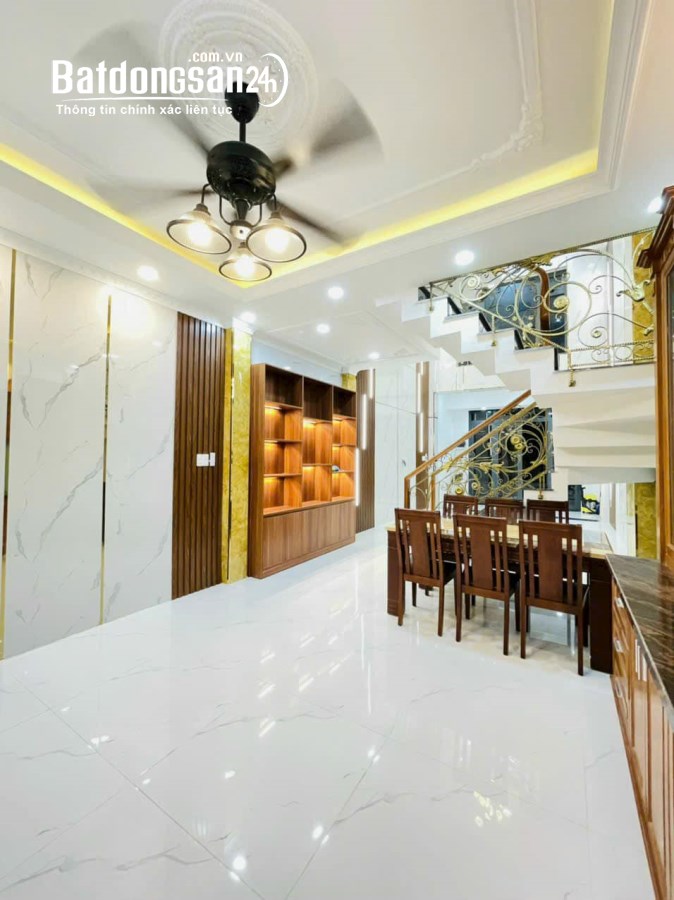 NHÀ ĐẸP KHU DÂN CƯ CAO CẤP CENTRAL HOME NẰM NGAY TRUNG TÂM TP THỦ ĐỨC SẦM UẤT.