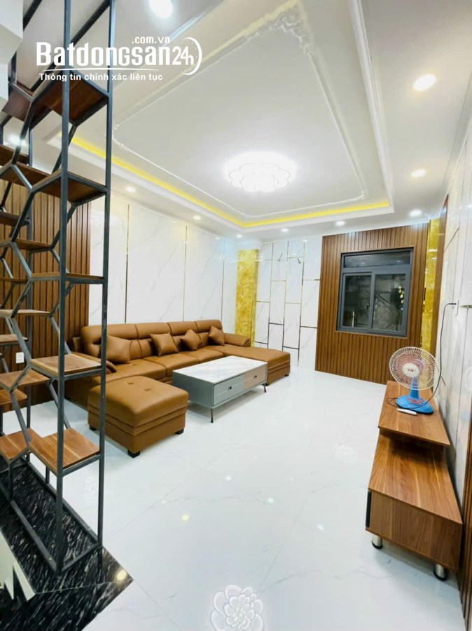 NHÀ ĐẸP KHU DÂN CƯ CAO CẤP CENTRAL HOME NẰM NGAY TRUNG TÂM TP THỦ ĐỨC SẦM UẤT.