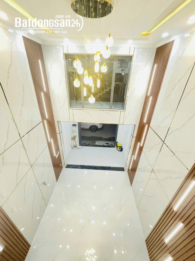 NHÀ ĐẸP KHU DÂN CƯ CAO CẤP CENTRAL HOME NẰM NGAY TRUNG TÂM TP THỦ ĐỨC SẦM UẤT.