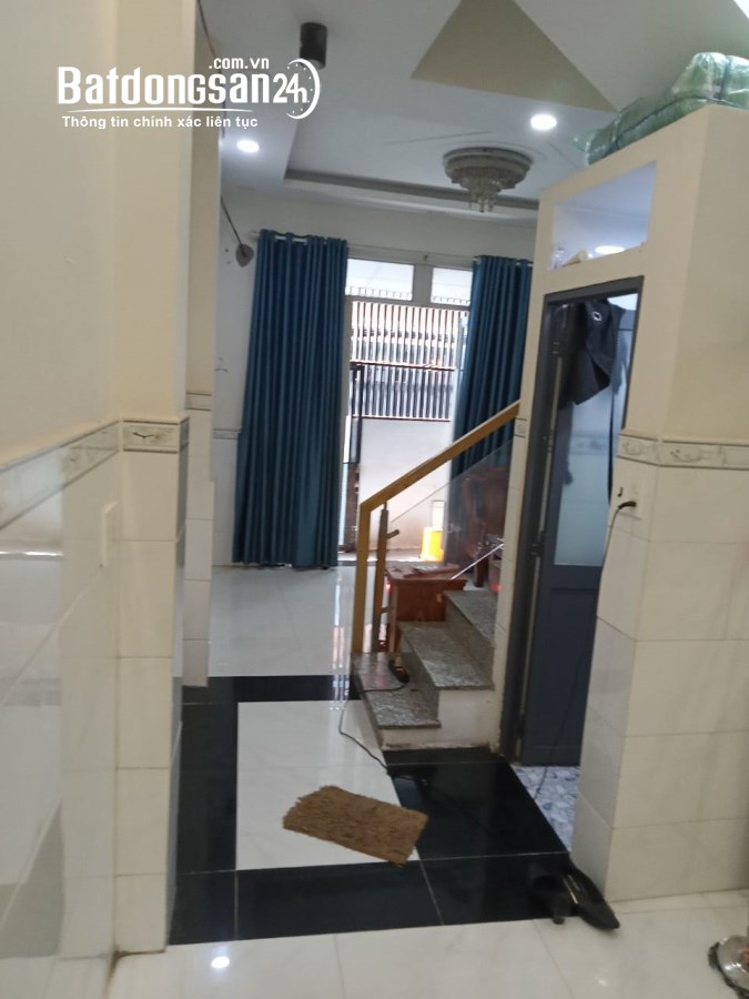 Bán nhà 3 tầng, Đường Lê Văn Lương, Phường Tân Hưng, Quận 7, diện tích 38m2, giá 3,4t