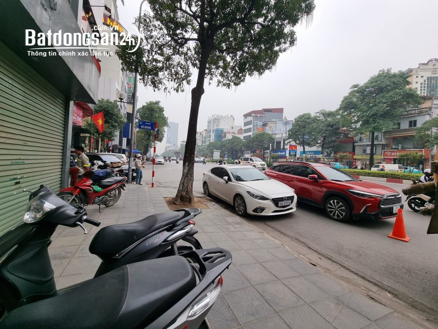 Bán nhà mặt phố Phố Mai Dịch, Phường Mai Dịch, Quận Cầu Giấy